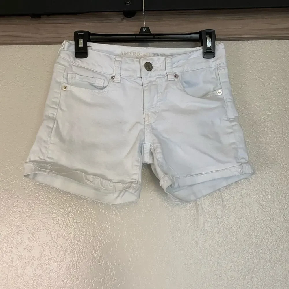 American Eagle white stretch shorts 2